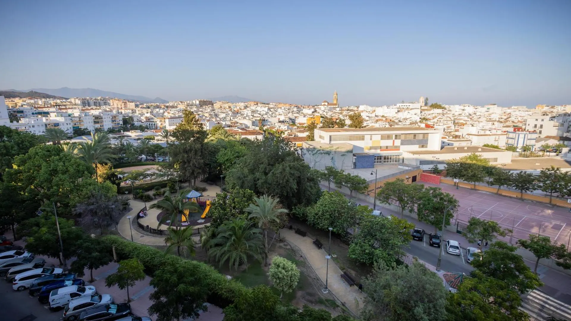 Estepona Parque Central 0*,  Spain